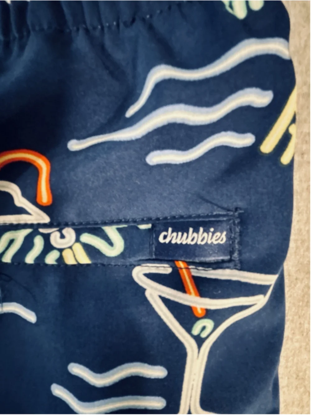 Chubbies Swim Trunks XXL Blue Flamingo Cocktail 5.5